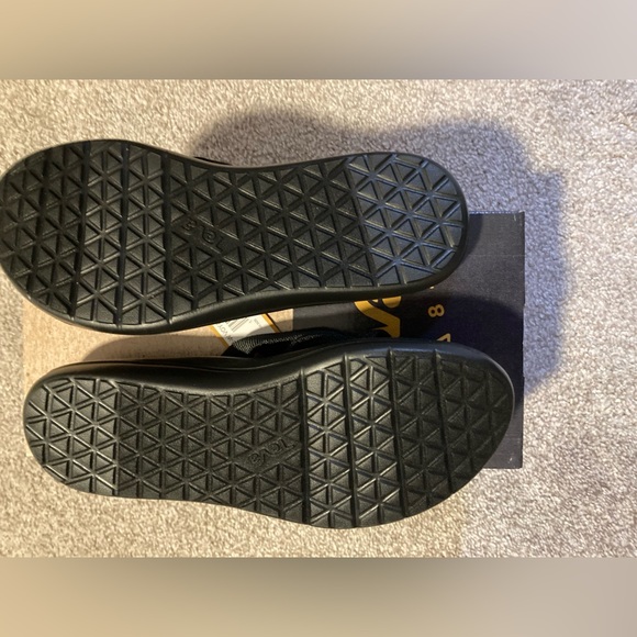 Teva voya Zillesa sandal - Picture 2 of 3